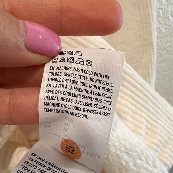 American eagle Oversized Corduroy Cream Button-Up Shirt - Picture 10 of 12